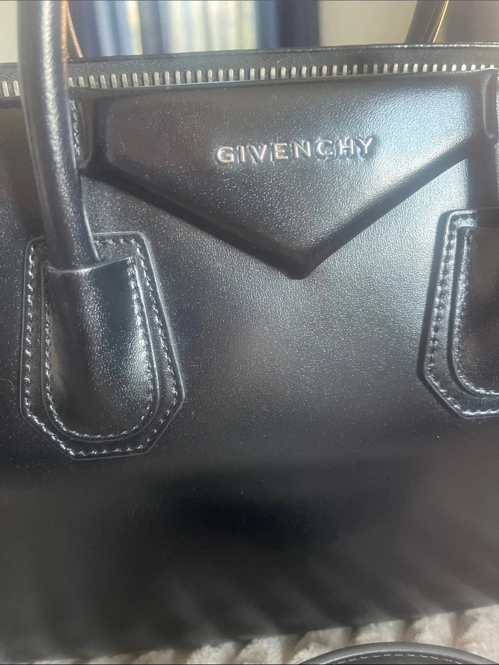 Givenchy Black Box Leather Antigona Satchel with Detachable Strap